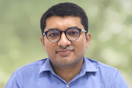 Dr. Raghav Mishra 